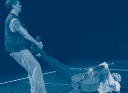 Dégringolade ou l'art de rester debout d'Ashley Chen & Pierre Le Bourgeois ┃ Festival Tours d'Horizon ● 5€
